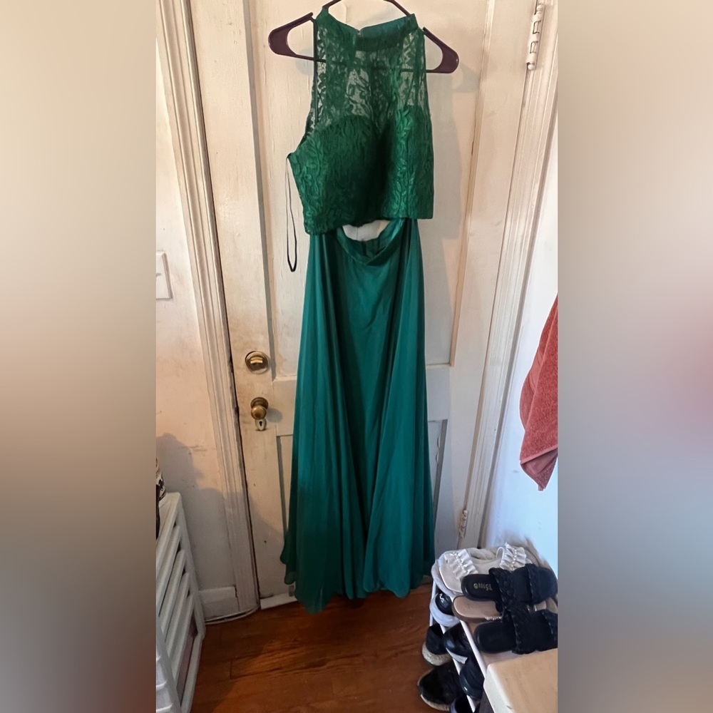Green prom dress